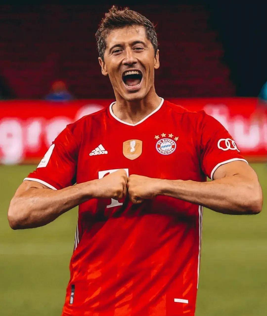 九游游戏-莱万多夫斯基官方宣布最后时刻胜出新规，阿森纳引发争议！赢得满堂喝彩的简单介绍